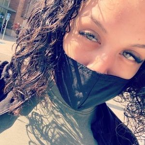 Meet your Posher, Mars